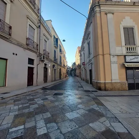 Freedhome 3* برينديسي