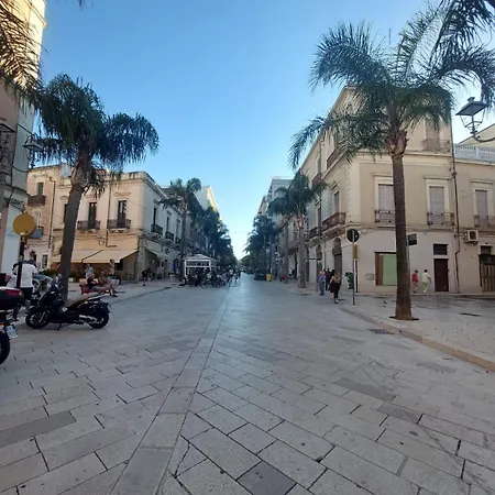 فندق مبيت وإفطار Freedhome برينديسي